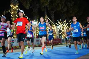 BIB: 5342, 433, 40345, 41388, 100, 45488, 41123
                            <button type="button" onclick="openModal(19620090)" class="btn btn-primary btn-sm float-right btn-popup" data-toggle="modal" data-target=".modal-high-quality">
                        <i class="fas fa-shopping-cart"></i> Add to Cart
                    </button>
                                            <button type="button" onclick="isThisMe(19620090, true)" class="btn btn-success btn-sm float-right btn-popup btn-isme hidden" data-toggle="tooltip" data-placement="bottom" title="นี่คือรูปของคุณใช่ไหม คลิกที่นี่เพื่อเอาเข้าอัลบั้ม">
                        <i class="fas fa-plus"></i> Add to album
                    </button>
                    <button type="button" onclick="isThisMe(19620090, false)" class="btn btn-warning btn-sm float-right btn-popup btn-isnotme hidden">
                        <i class="fas fa-ban"></i> Remove from album
                    </button>